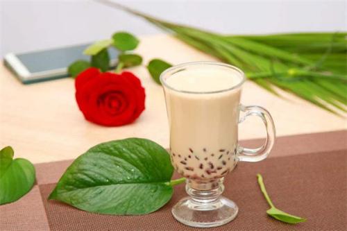 花查奶茶加盟费用多少钱？花查奶茶加盟总部