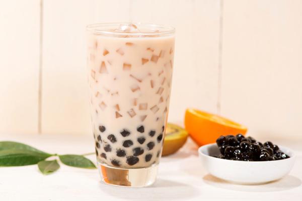 pancoat盼酷潮流茶饮加盟多少钱？2021年加盟数据分析