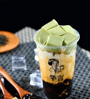 加盟华言豆腐鲜奶茶赢利高不高？加盟费多少钱