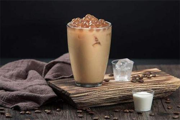 熊不凡奶茶加盟好不好?熊不凡奶茶怎么样?