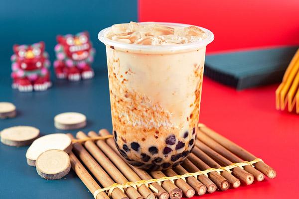 开琉璃净奶茶店如何实现全年无淡季?