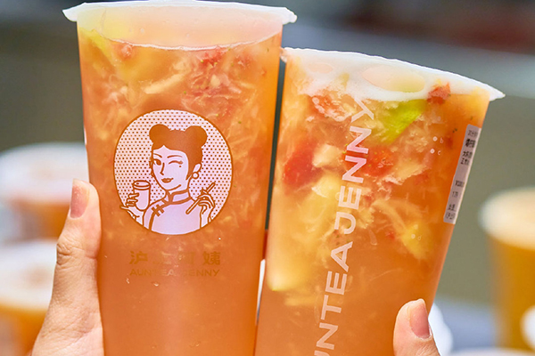 沪上阿姨奶茶加盟：带给你舌尖上的欢愉，品味生活的欢腾